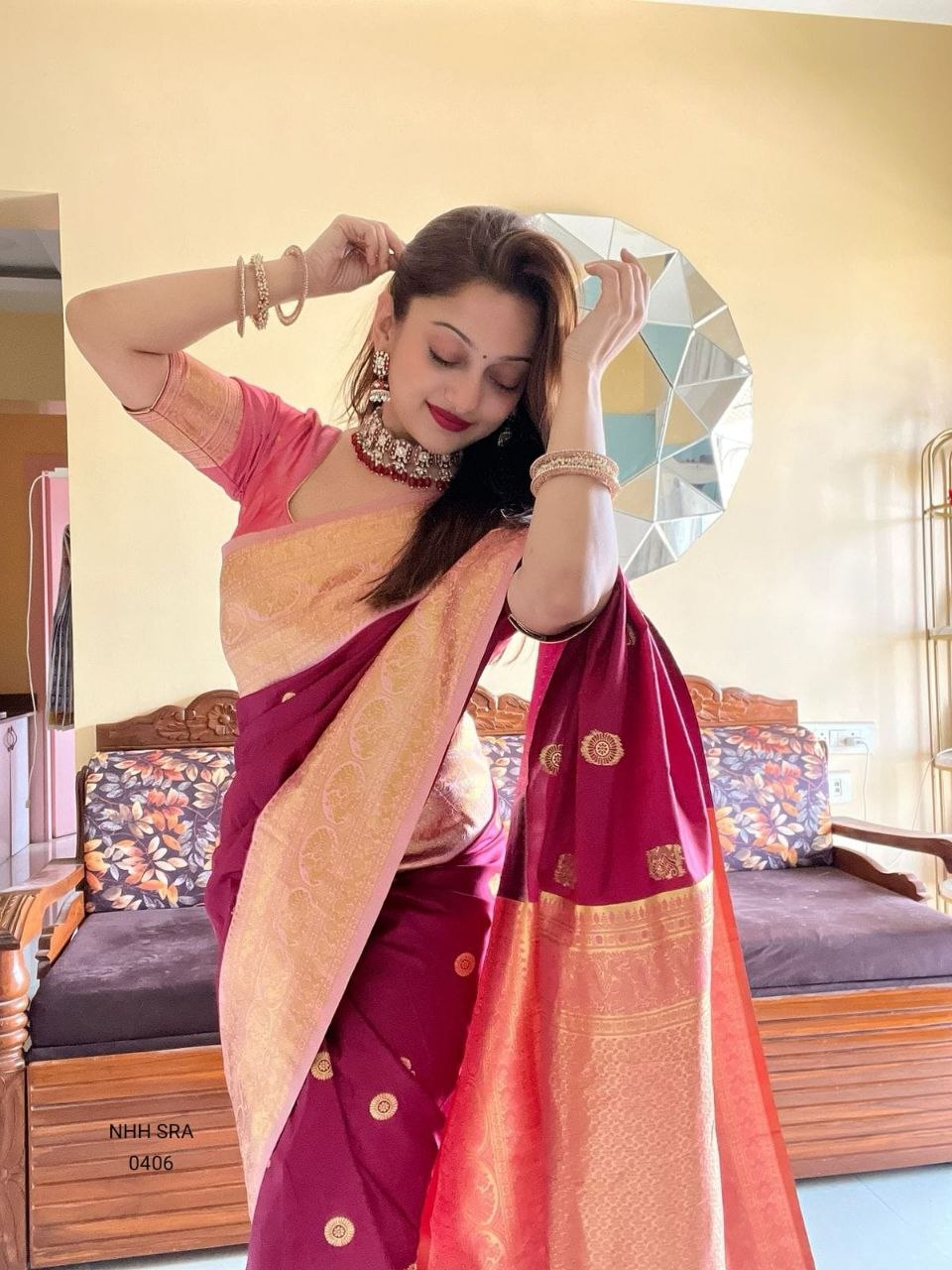 Majestic Magenta Pure Gold Copper Zari Gadwal Saree